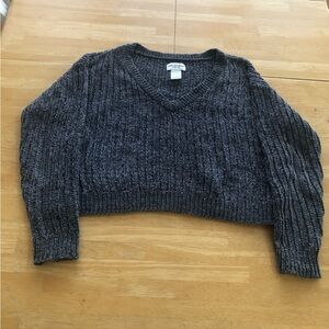 Arizona Charcoal V-Neck Cropped Sweater Size Small
